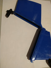 Charger l'image dans la visionneuse de la galerie, Witz Waterproof Passport Locker